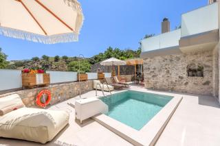 Casa Karinea - Serene Stone House Retreat - 0