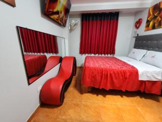 Visita Lima con excelente ubicación, wifi gratis y vistas en "Hostal Paris" - 8