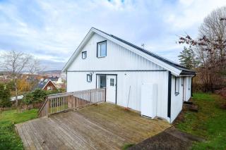 3BR • 6 Beds • Workers • Krokslätt • All-Inc • - 6