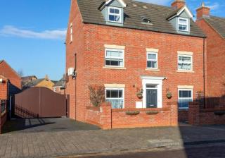 Long-Stay Gem I Comfort, Space & Style - 1