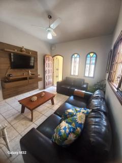 Casa de Aconchegante menos de 100 m da Praia - 0