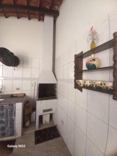 Casa de Aconchegante menos de 100 m da Praia - 1