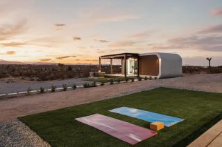 3d By The Cohost Company - 2