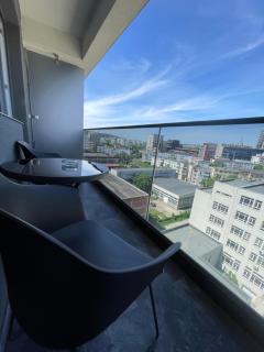 Center Comfy Suit - 1