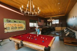 The Raven By The Cohost Company - 9