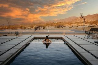 Shadow By The Cohost Company - 9