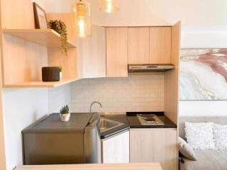 Cozy Scandinavian Studio Haven - 3