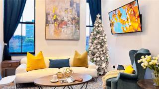 Downtown 4B2B Apt, Walk to PPAC & Convention Center - 0