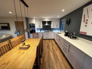 4 Bed in Winnards Perch oc-w34023 - 7