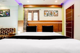 Hotel O Rajahmundry Central Railway Station Formerly Sanjeevi Residency - 1