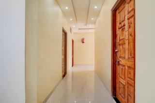 SPOT ON The Paradiso Inn - 9