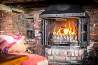 Spectacular Waterfront Home - Pass the Keys - 3