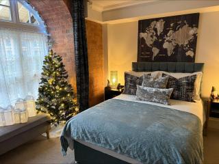 Staycation York at 1 Cocoa Suites with free parking - 0