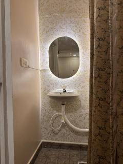 Zephyr Inn Pondy - 1