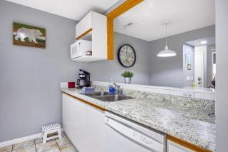 Spacious 2BR unit near DT Canmore and Banff - 3