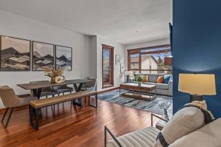 2BR City Escape with Scenic Views and Heated Parking - 5