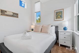 Pet-Friendly 3BR,2.5BA Home w Yard Near Mueller and Moody Center by Austin Vacay - 5