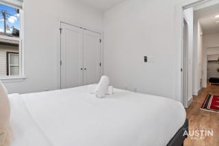 Pet-Friendly 3BR,2.5BA Home w Yard Near Mueller and Moody Center by Austin Vacay - 1