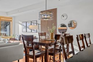 Mountain Views Lux 2BR Condo in Canmore with Hot Tub - 8