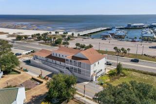 Beach Access Condo-Walk to Downtown-Pets Welcome w/ Fee - 9