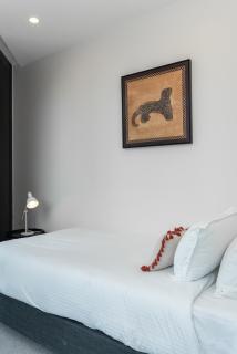 CBD Stylish Family Suite Park View and Heated Pool - 1