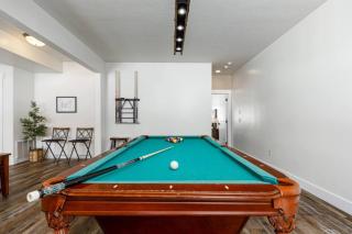 The Moccasin Lodge with Hot Tub and Fire Pit Escape - 9