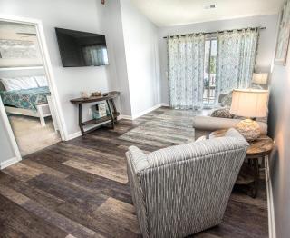 Waterway Village 17H - 4