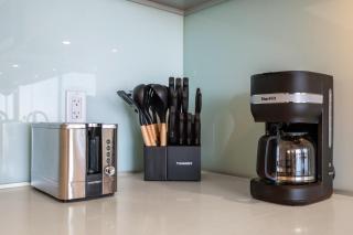 The Guardian 35th Floor Near Stampede Downtown - 6