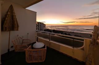 Studio plein sud le ciel le soleil et la mer - 1