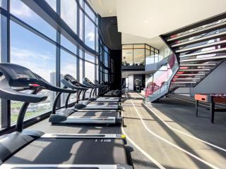 250m BTS l Duplex Unit l Rooftop Pool l Sontana - 7