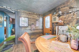 7 Mi to Cuyahoga Valley NP Walkable Apt! - 1