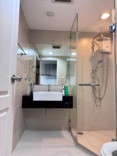 Sky Apartment - Pool - BTS - Gym - Sauna - Bangkok - 1