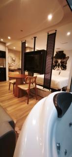 Up Hotel Boutique - 3