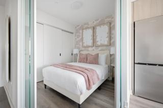 Elegant 2BR Condo with 55 TV & City Views - 3