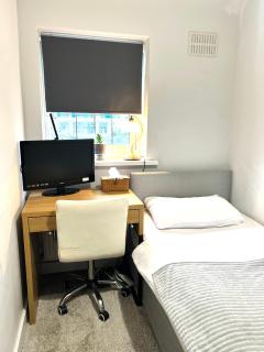 Lovely Single Room - 9