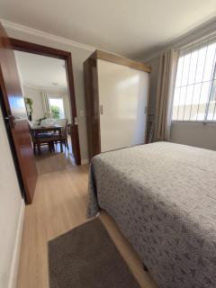 Apto Praia de Bombas - 4 pessoas - 9