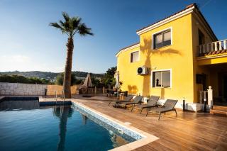 Stay and Nest Casa Alba Modern Boho Villa with private Pool near to Sea, Paphos - 2