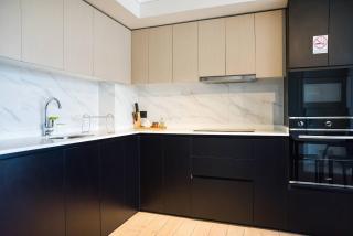 Modern Apartment with Unbeatable View - 6