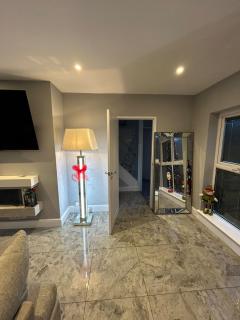 3 bedroom modern spacious house Ditchingham - 8