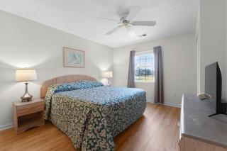 Waterway Village 13F - 4