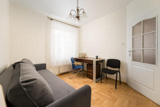 Bemowo Spacious Apartment by BookingHost - 2