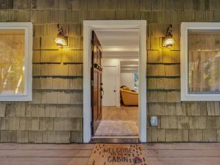 Lolo Bear Cabin Rustic Pets OK Mt Hood retreat - 5