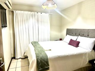 Feel At Home Cosy Apartment - 6