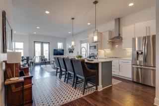 Nashview- Heart of Gulch - 360º Views of Downtown! - 1