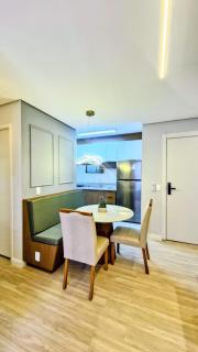 Apartamento 1402 com 2 quartos, sala, cozinha completa, garagem, lazer e portaria 24h - 9