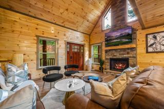 Flashy Splashy Lodge by American Patriot Getaways - 1