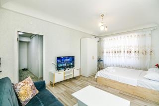 Luxe Apartment 65 - 3