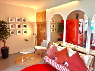 Urban Palette Studio Retreat with Mangrove Views - 5