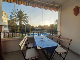 Apartment with pool near the beach - 1