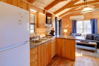 Walk to Dtwn Damascus Cabin with Creek Views! - 1